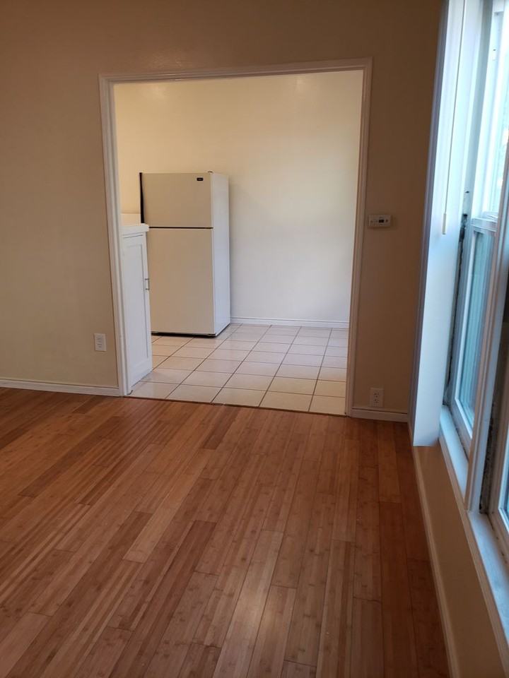 6320 - Photo 5 of 22