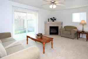 featured image of 8755 N Chestnut Ave