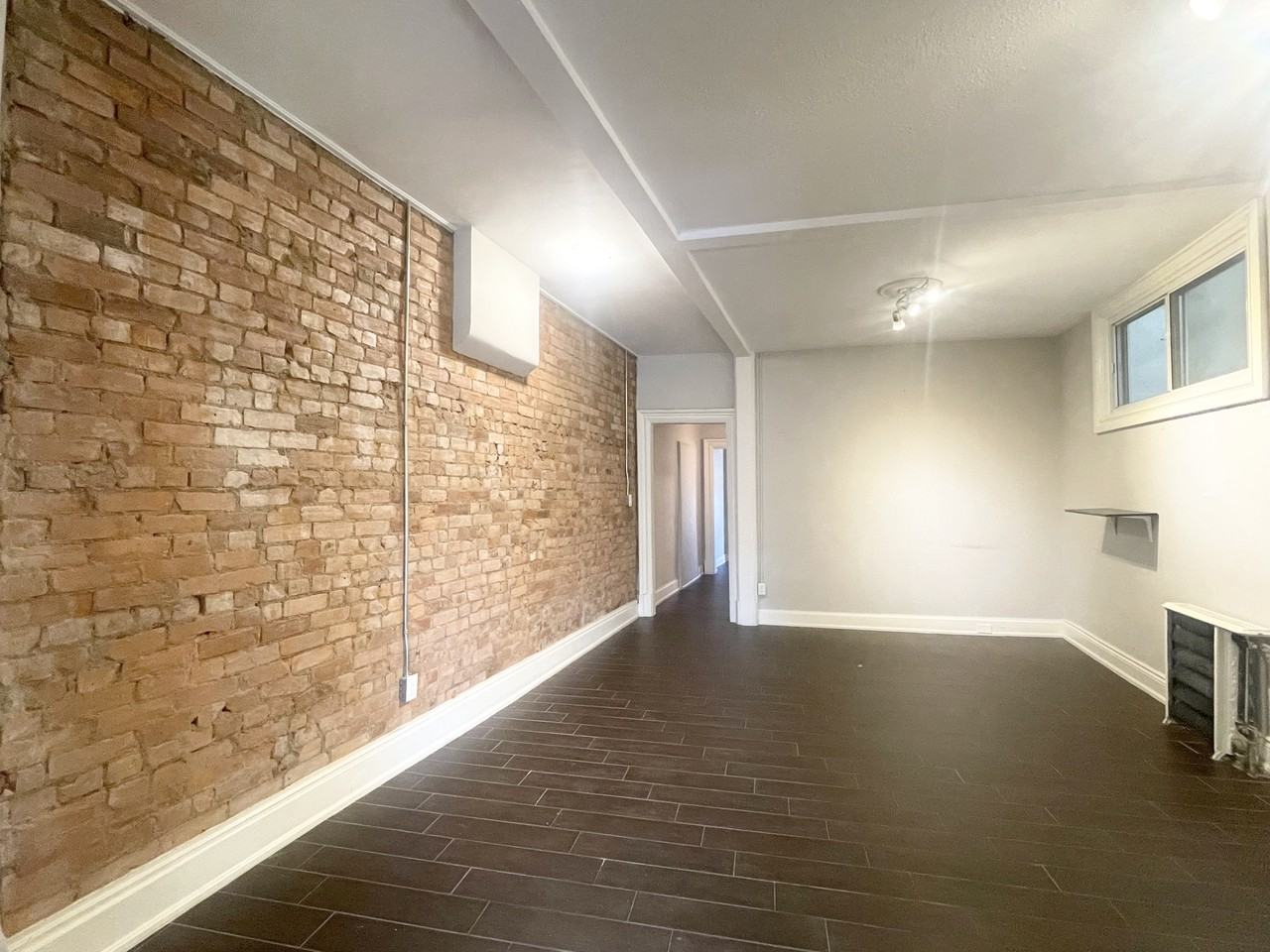 463 King Street East #10 - Photo 2 of 11