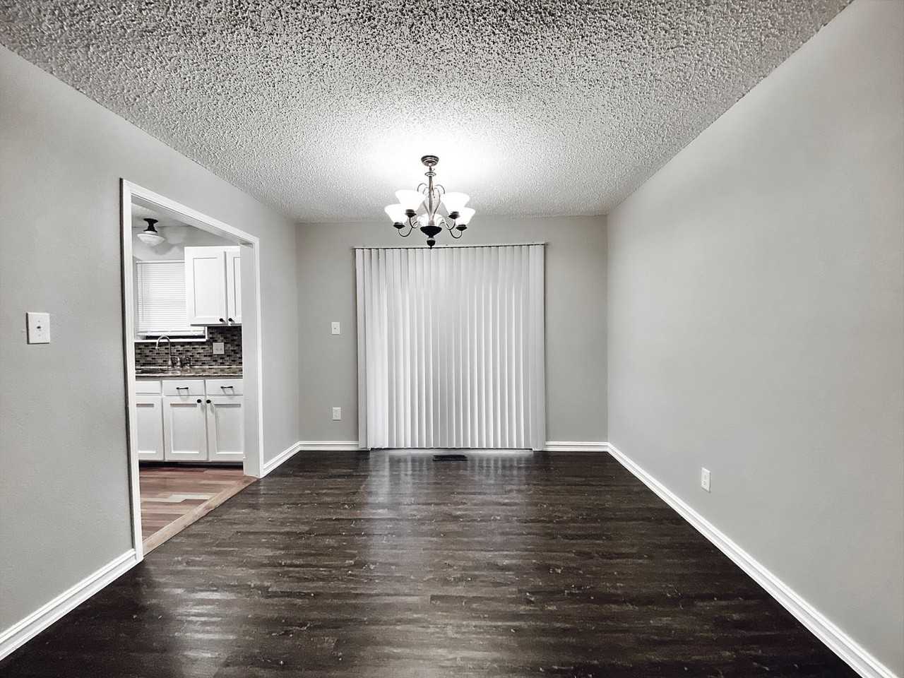 11473 S Emerson Pl - Photo 3 of 19