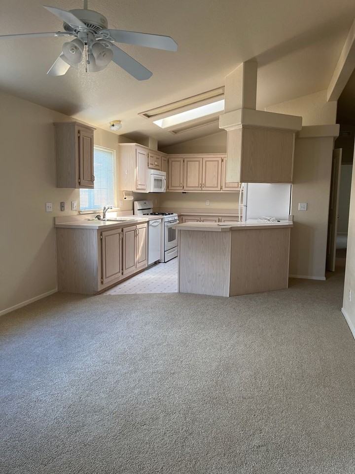 1237 Gambrel Dr - Photo 4 of 16