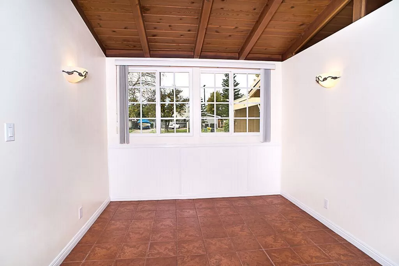 8512 Fullbright Ave - Photo 3 of 14