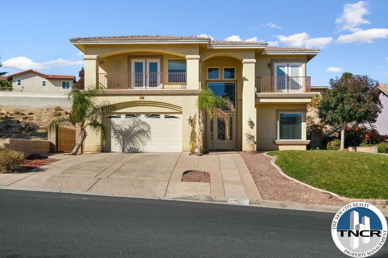 17998 Vista Point Dr - Photo 3 of 36