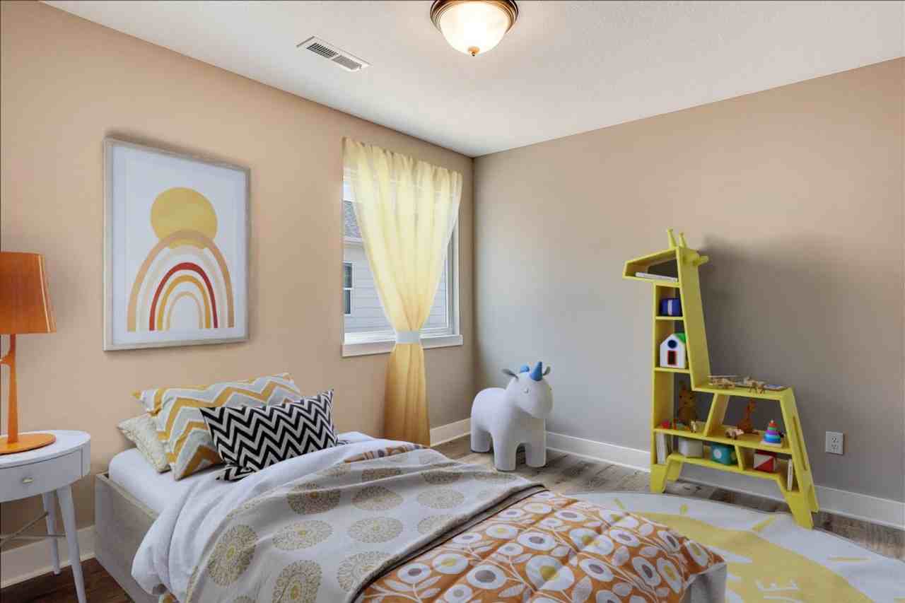 12806 W Wheatland St - Photo 7 of 24