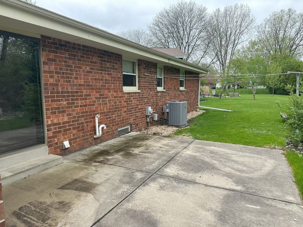 N26W22362 Birchwood Ct - Photo 3 of 27