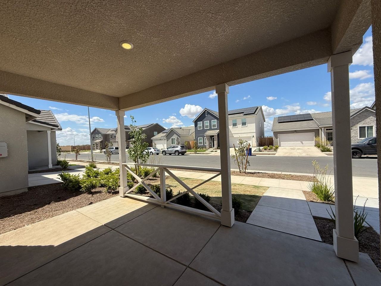 1036 Fruitwood Ave - Photo 4 of 49