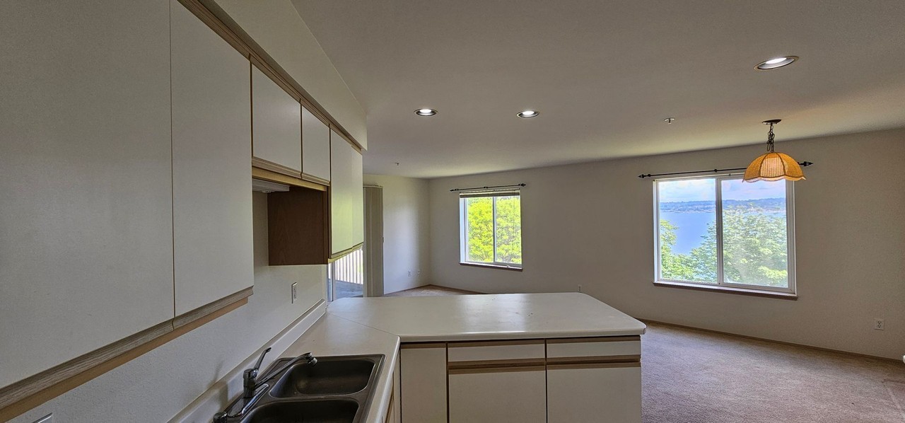 2251 Highview Ln W - Photo 4 of 8