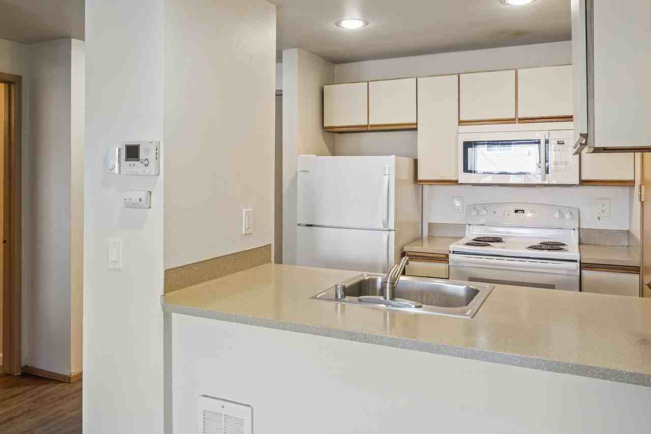 Stone Court - Photo 2 of 24