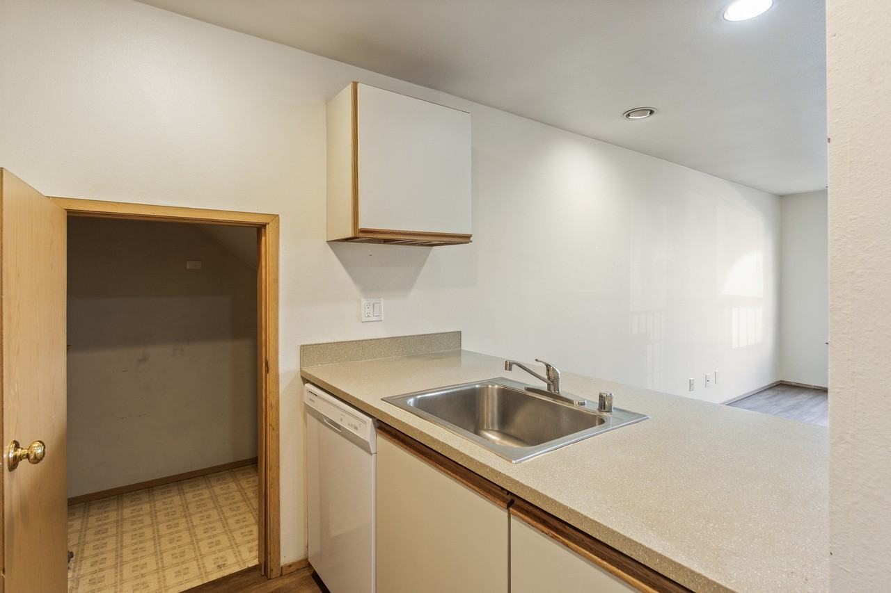 Stone Court - Photo 3 of 24