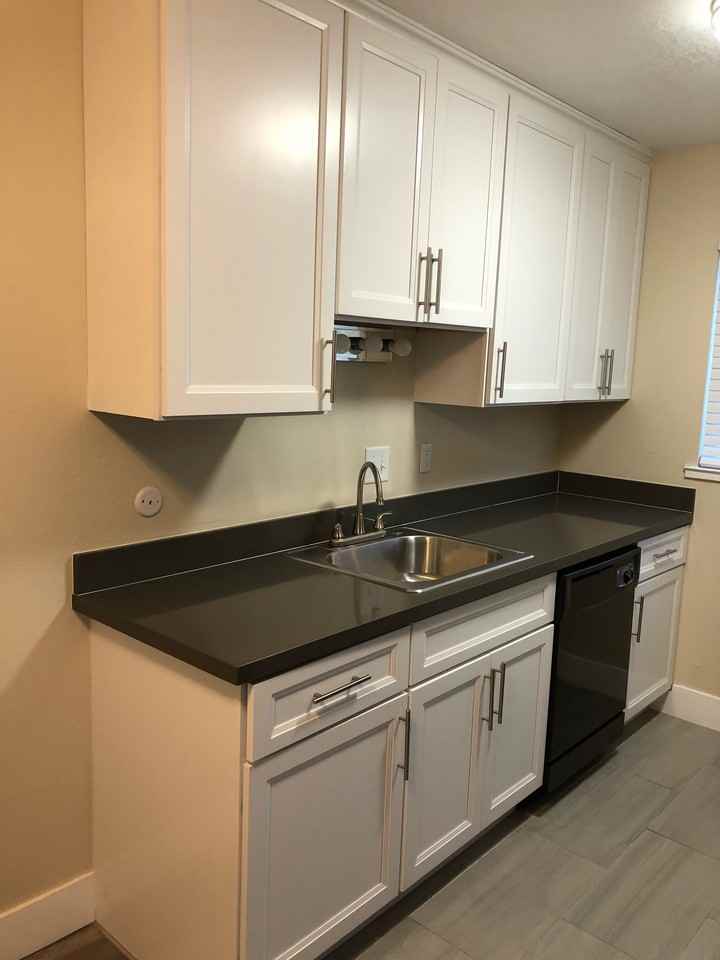 1927 Dwight Way - Photo 3 of 50