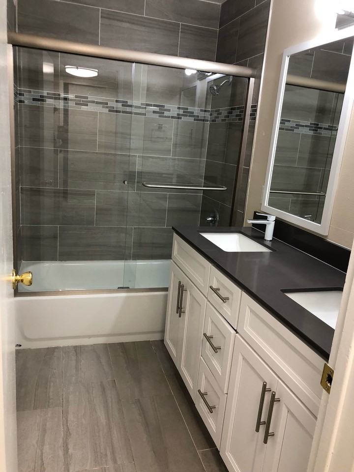 1927 Dwight Way - Photo 6 of 50