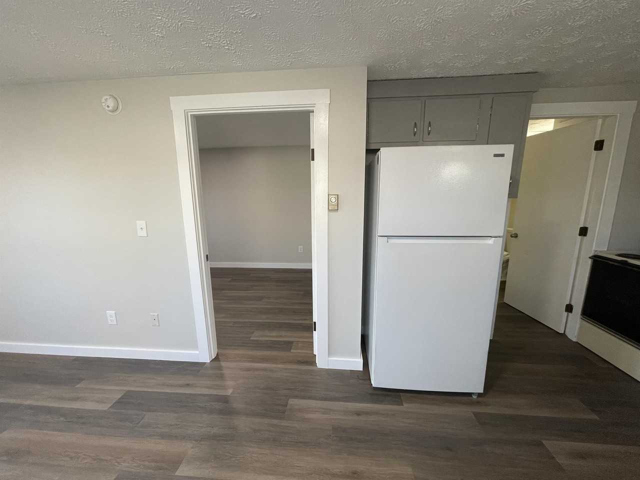 96 South Street - Photo 3 of 9