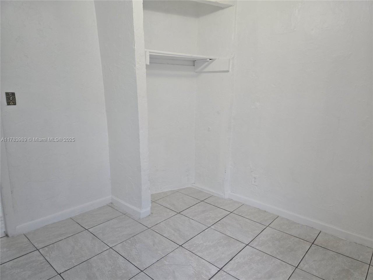 3310 Nw 214th St - Photo 6 of 17