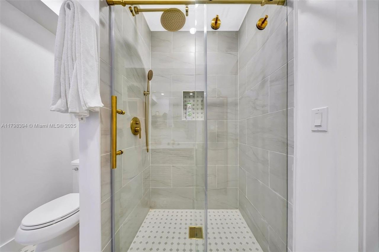 129 Nautilus Dr #0 - Photo 6 of 50