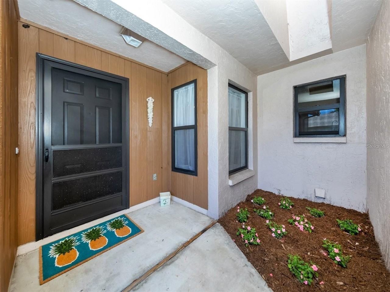 401 Curry St #66 - Photo 2 of 36