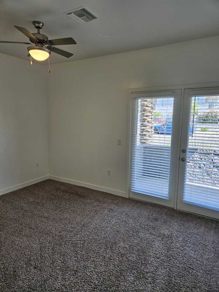 8053 E Thomas Rd #2222 - Photo 6 of 8