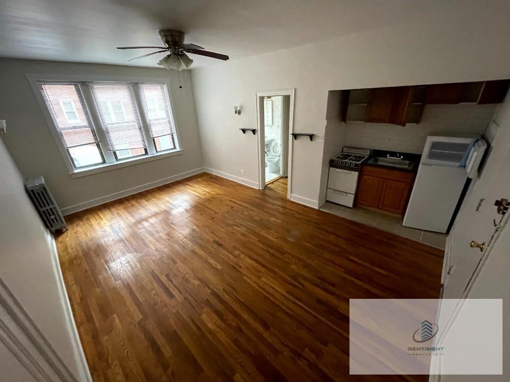 4915 W Belle Plaine Ave - Photo 7 of 8