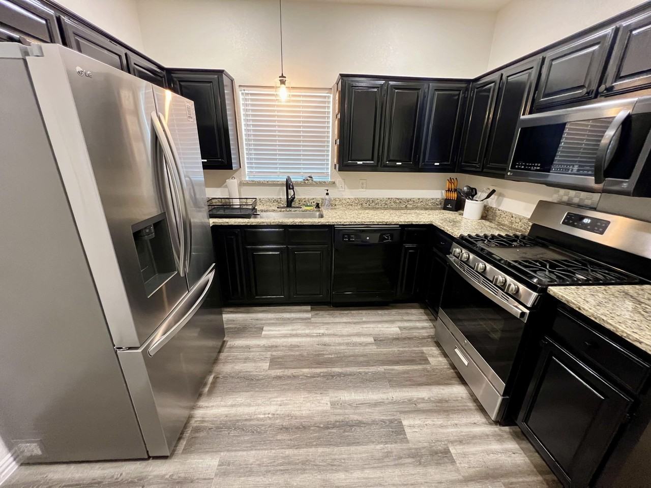 Wild Cherry Dr - Photo 3 of 35