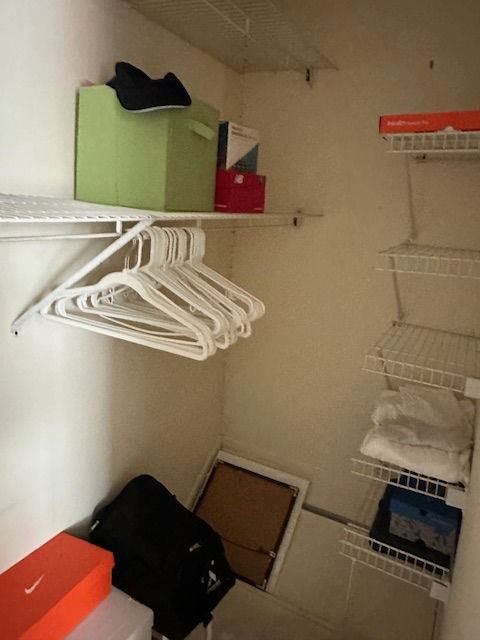 1319 Anderson Ave #16 - Photo 7 of 8