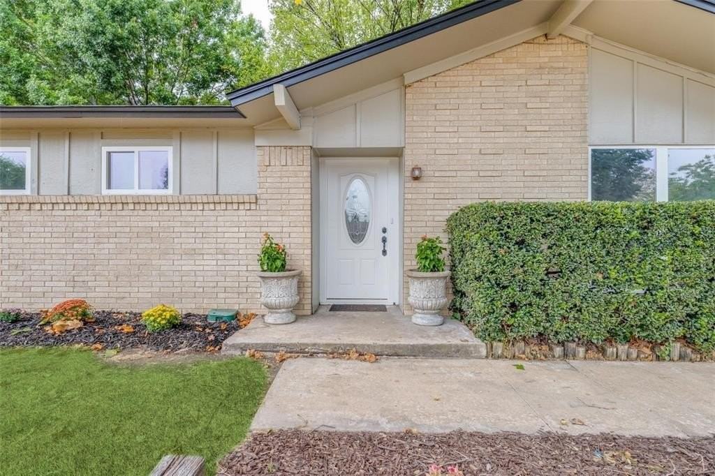 3118 N Calais St - Photo 2 of 10