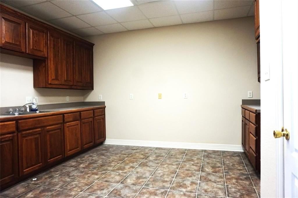 120 S Crockett St #201 - Photo 6 of 20