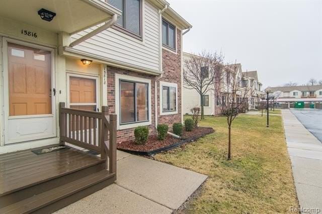 15818 Orchard Lane - Photo 2 of 24