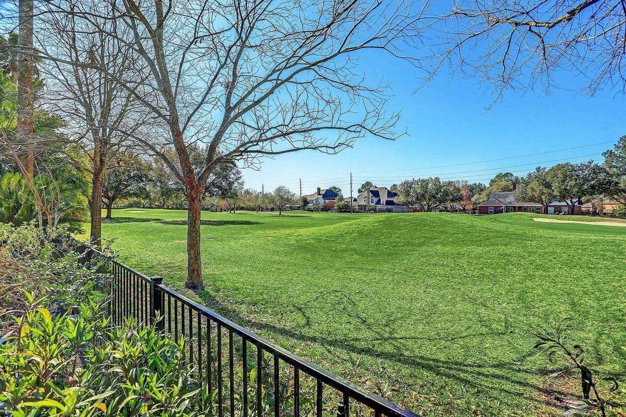 4202 Cambry Park - Photo 2 of 30