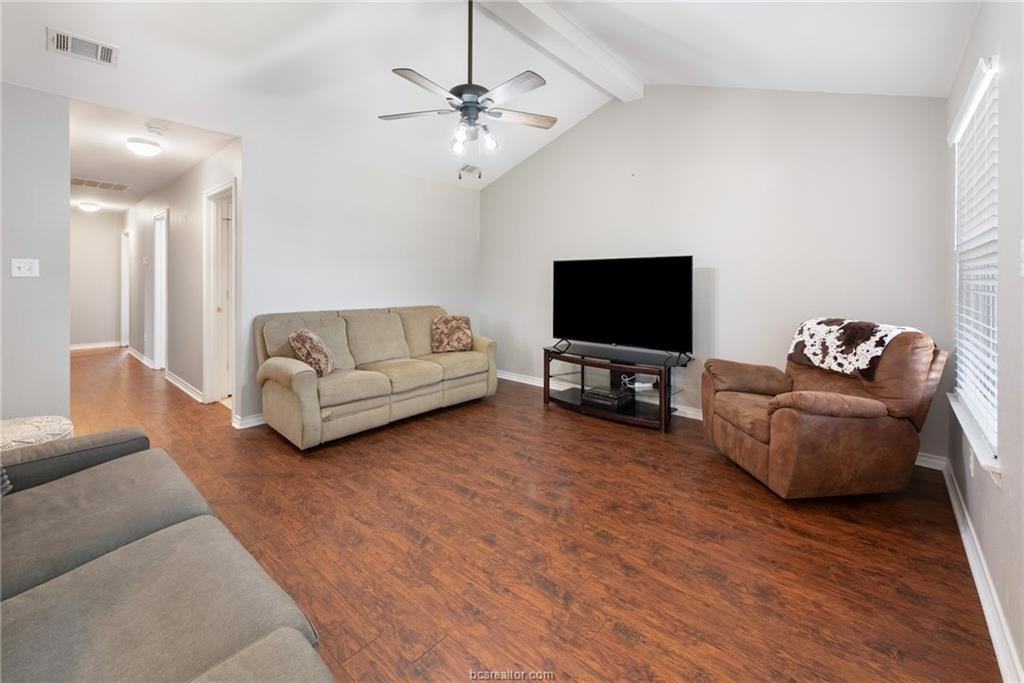 3609 Oldenburg Ct - Photo 4 of 20