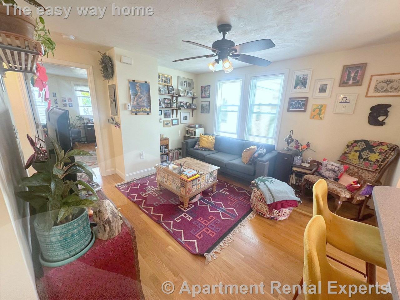 HAMPSHIRE ST #3 - Photo 5 of 14