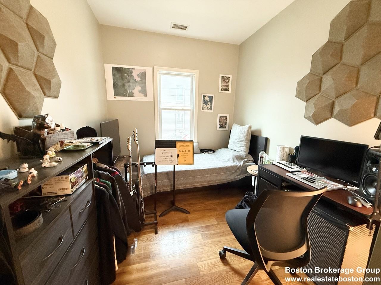 20 Imrie Rd #1 - Photo 4 of 8