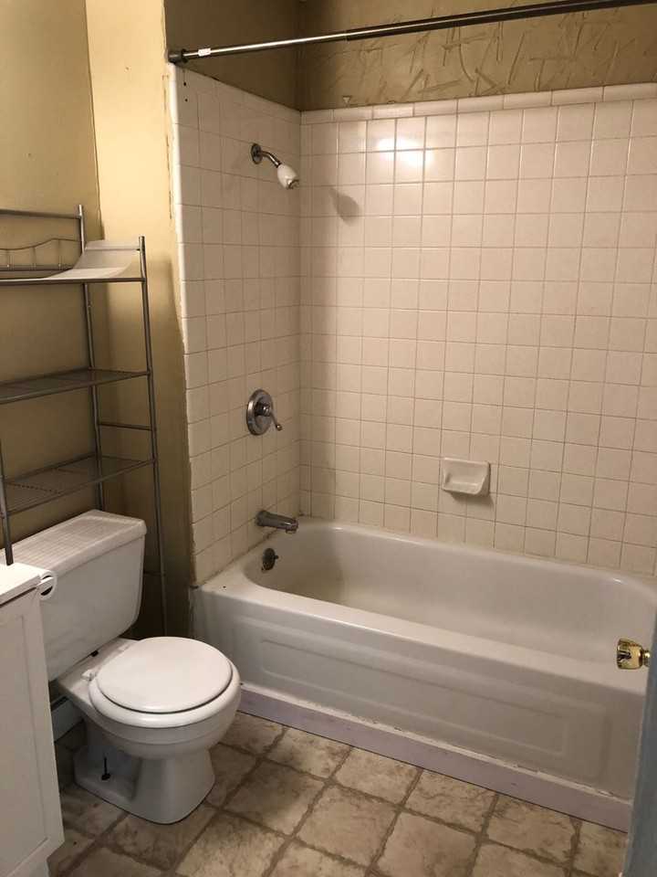 1115 Main St - Photo 7 of 8