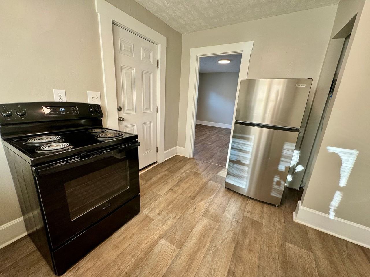 103 Swigert Ave - Photo 5 of 12