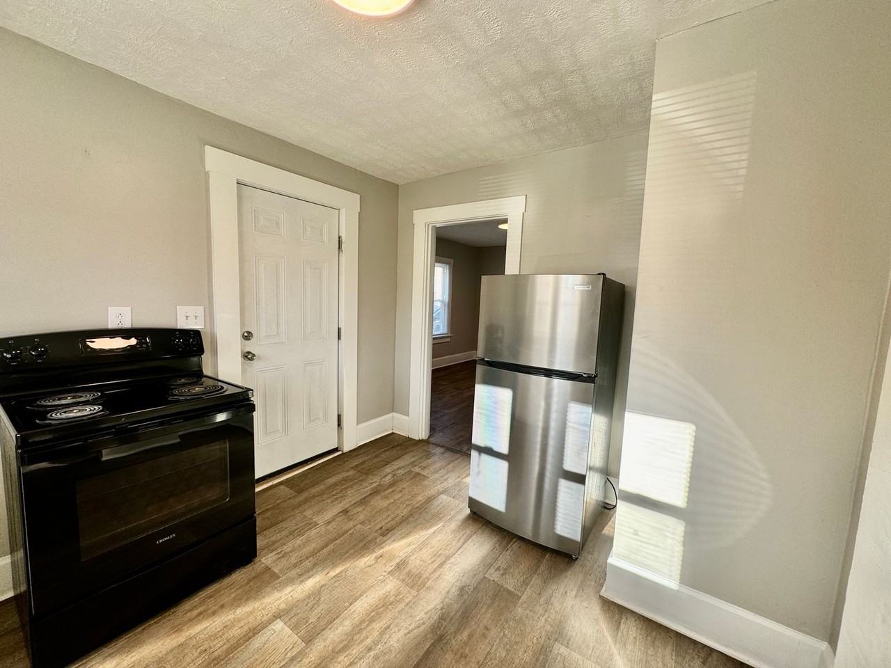 103 Swigert Ave - Photo 6 of 12