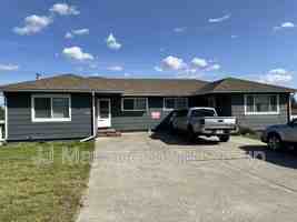 featured image of 1205 2nd St