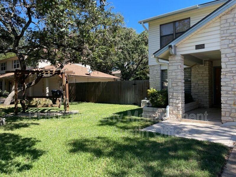 11509 Star View Trl - Photo 2 of 13