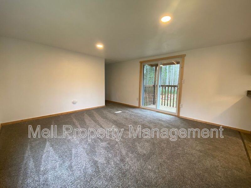1000 E Pickering Rd - Photo 6 of 12