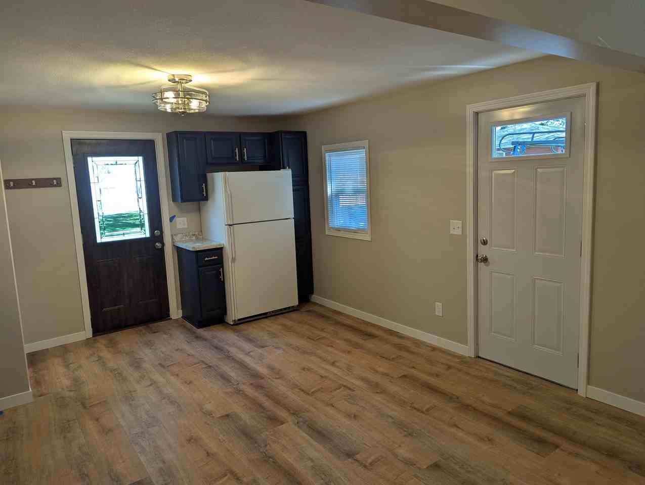 109 19th Ave N #109 - Photo 5 of 15