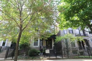 featured image of 931 W Newport Ave #3