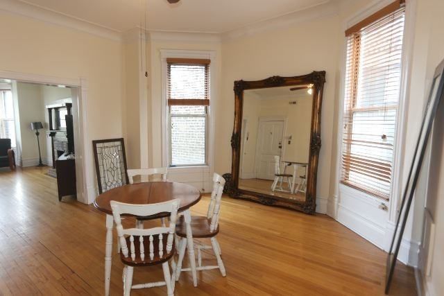931 W Newport Ave #3 - Photo 5 of 20