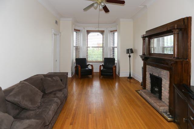 931 W Newport Ave #3 - Photo 7 of 20