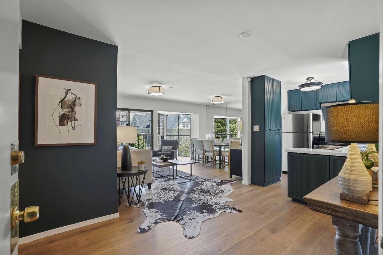 1817 California St - Photo 2 of 13