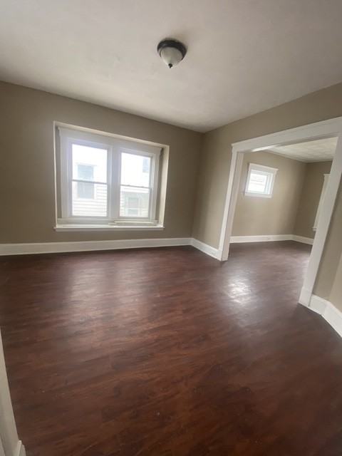 3812 Poe Ave - Photo 2 of 6