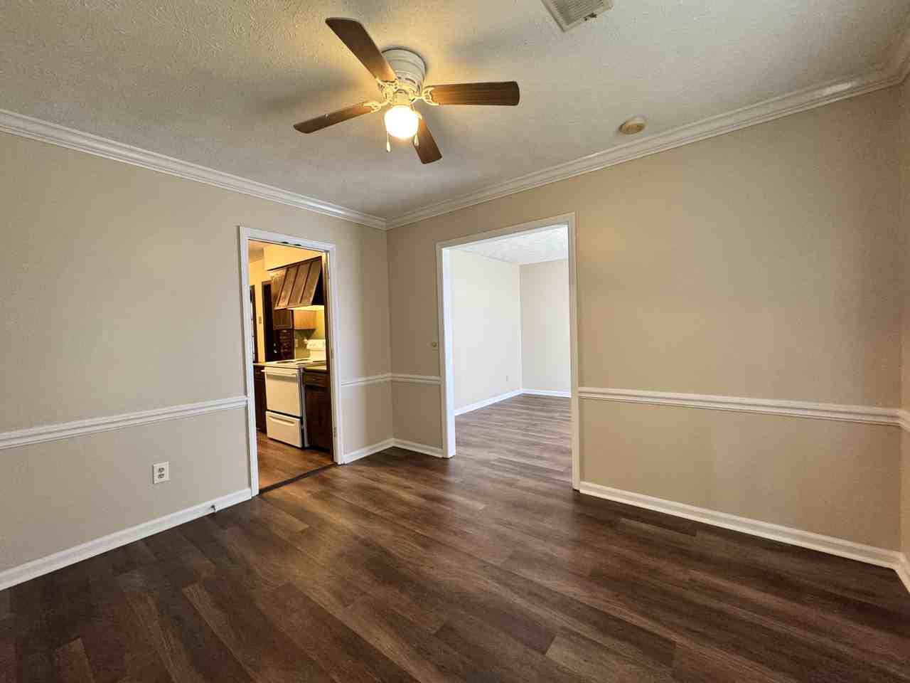 4936 Sterling Ridge Ct - Photo 5 of 22