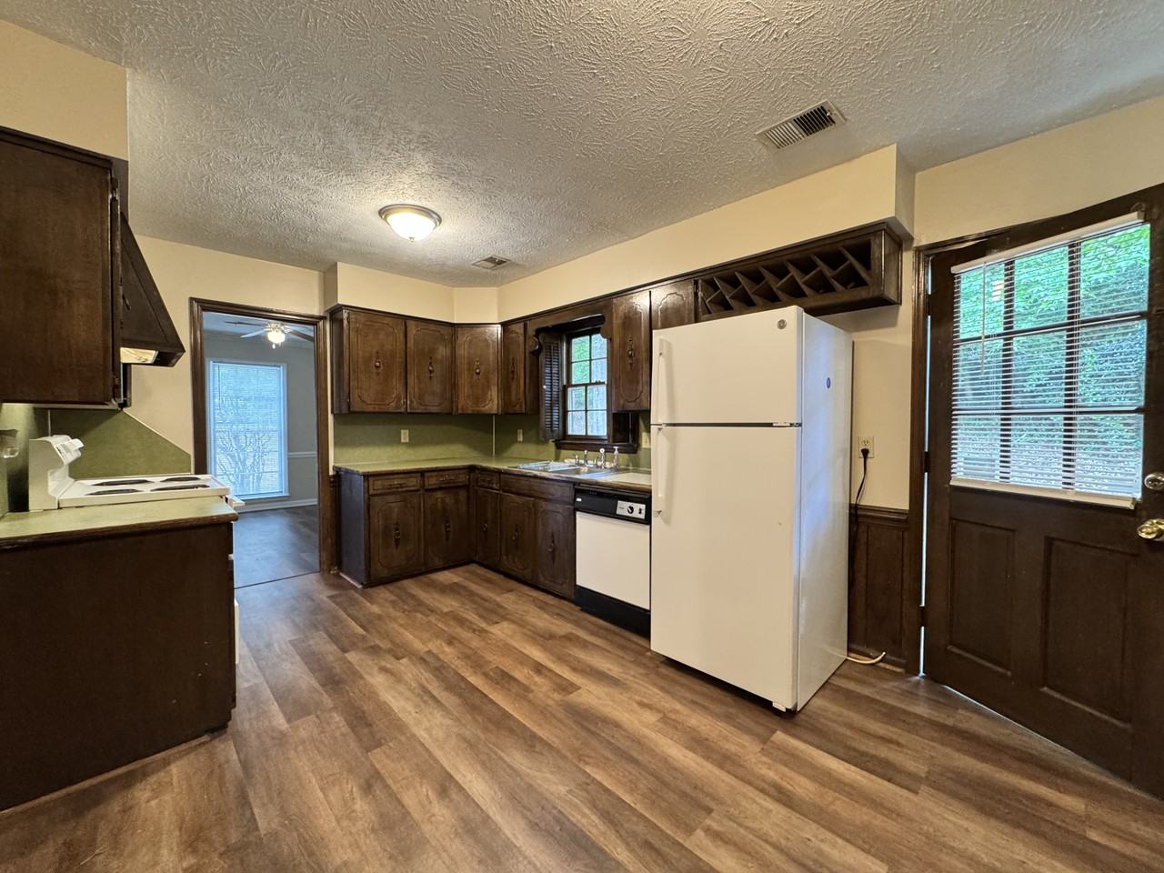 4936 Sterling Ridge Ct - Photo 7 of 22