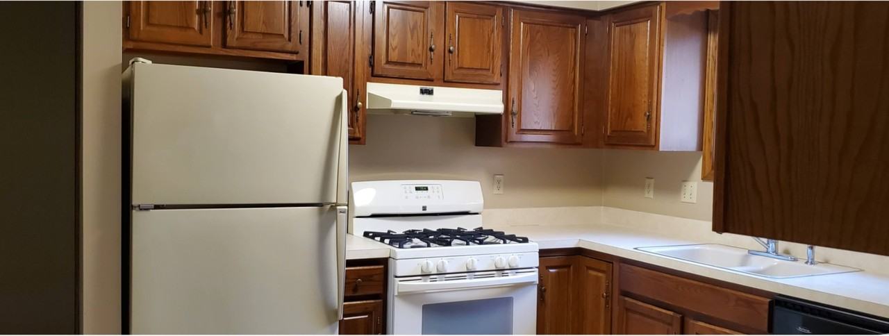 1801 King Dr #1 - Photo 3 of 14
