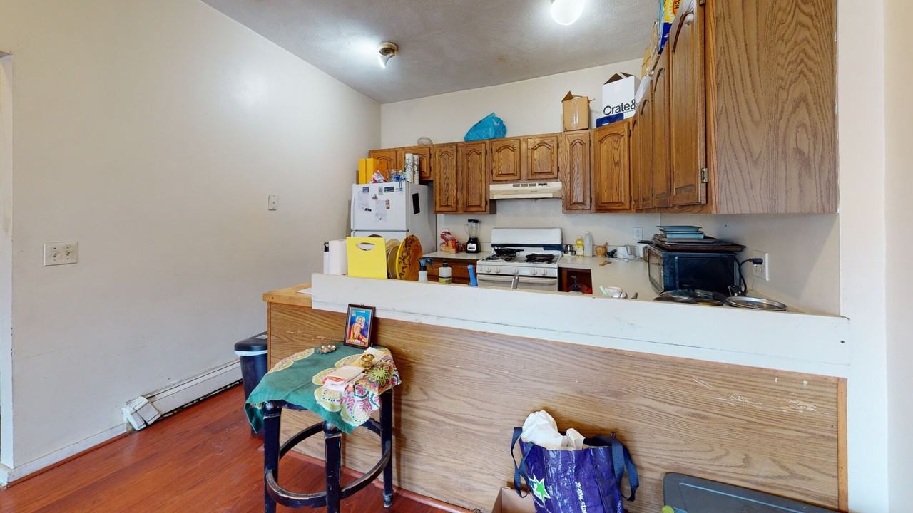 21 S Huntington Ave #2 - Photo 2 of 27