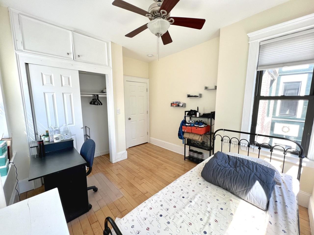 75 Burbank St #401 - Photo 3 of 14