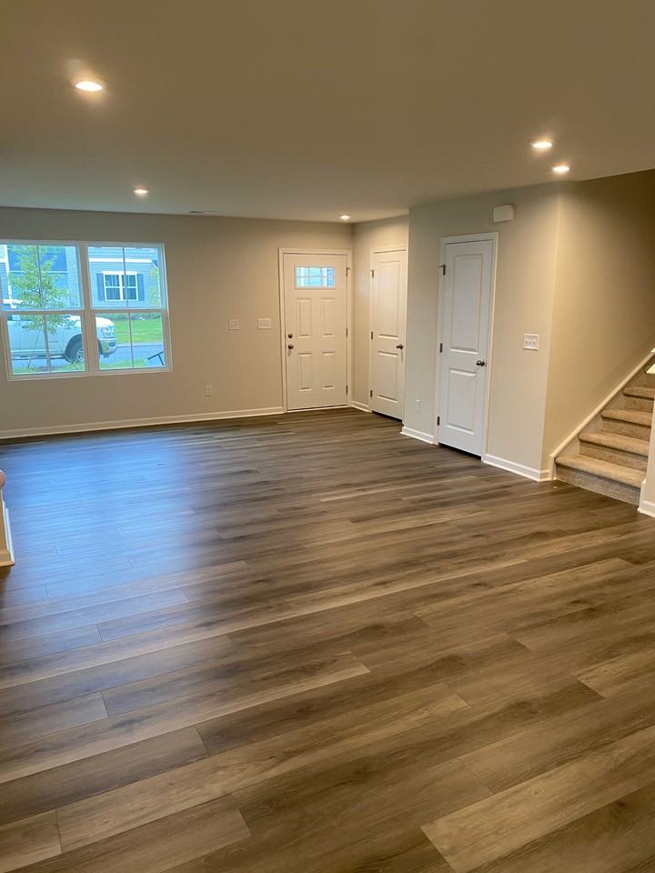 5128 Rustling Pines Ct - Photo 5 of 18