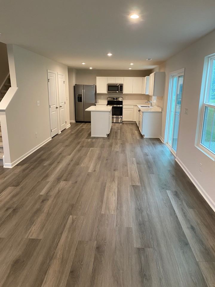 5128 Rustling Pines Ct - Photo 6 of 18