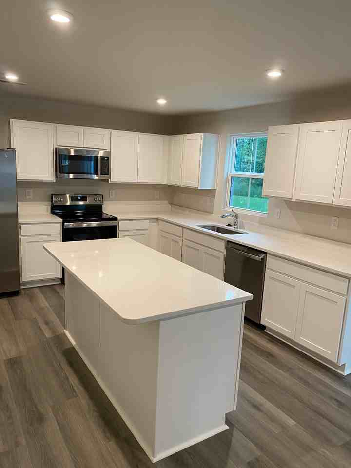 5128 Rustling Pines Ct - Photo 7 of 18